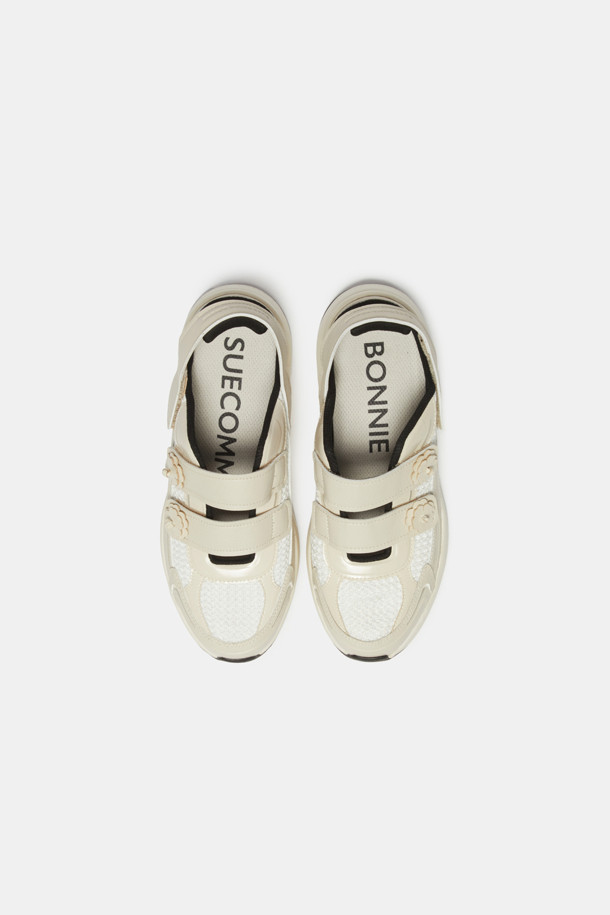 SUECOMMA BONNIE - 스니커즈 - [김나영 착용]Flower strap sandal sneakers(beige)