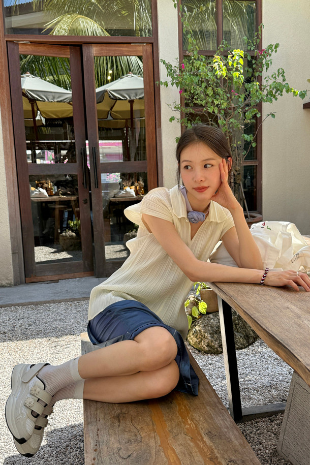 SUECOMMA BONNIE - 스니커즈 - [김나영 착용]Flower strap sandal sneakers(beige)