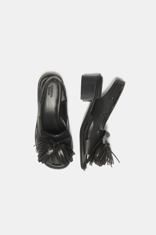 SUECOMMA BONNIE - 샌들 - Pompom heel sandal(black)