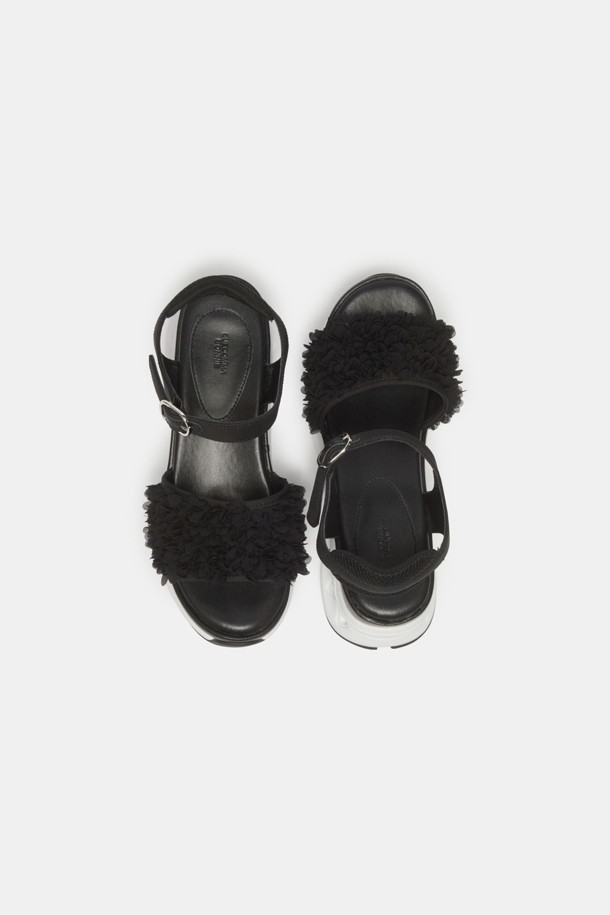 SUECOMMA BONNIE - 샌들 - Flower strap sandal(black)