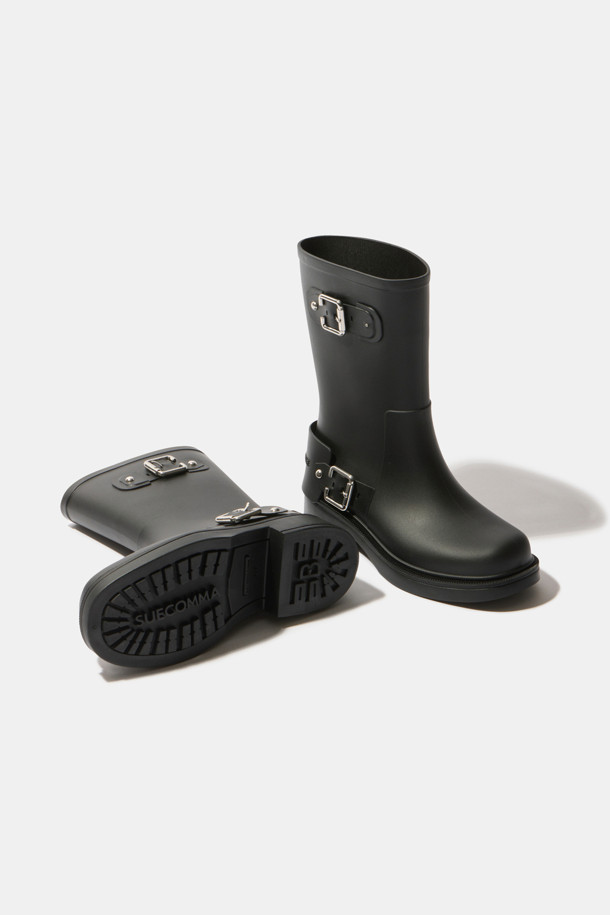 SUECOMMA BONNIE - 부츠/워커 - Buckle rain boots(black)