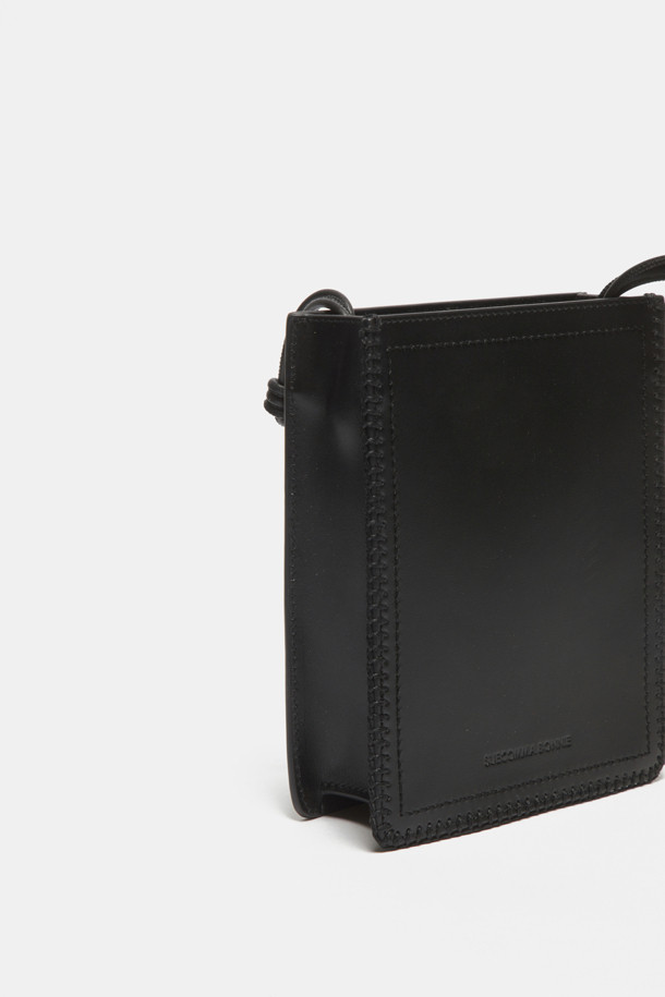 SUECOMMA BONNIE - 크로스백 - Pompom mini bag(black)