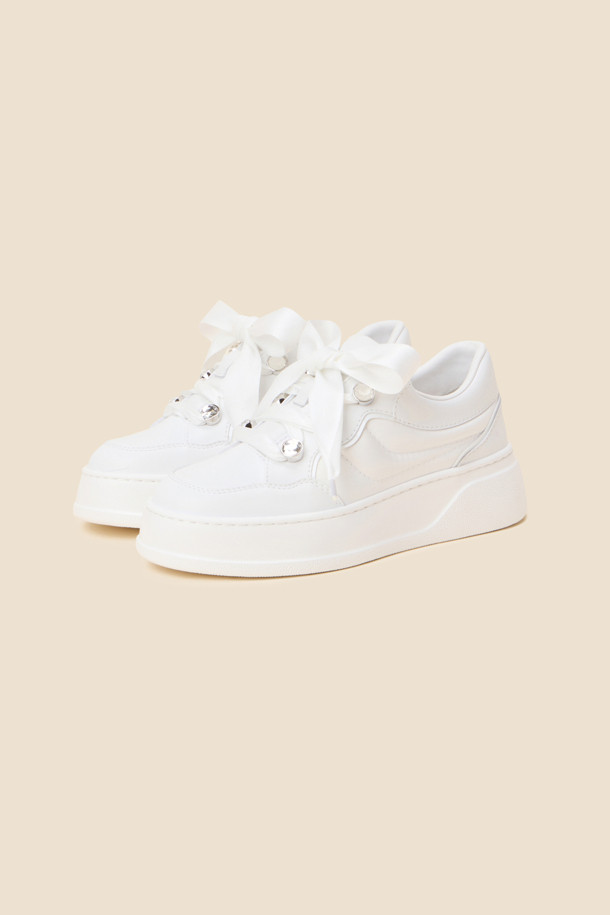 SUECOMMA BONNIE - 스니커즈 - Jewelry ribbon sneakers(white)