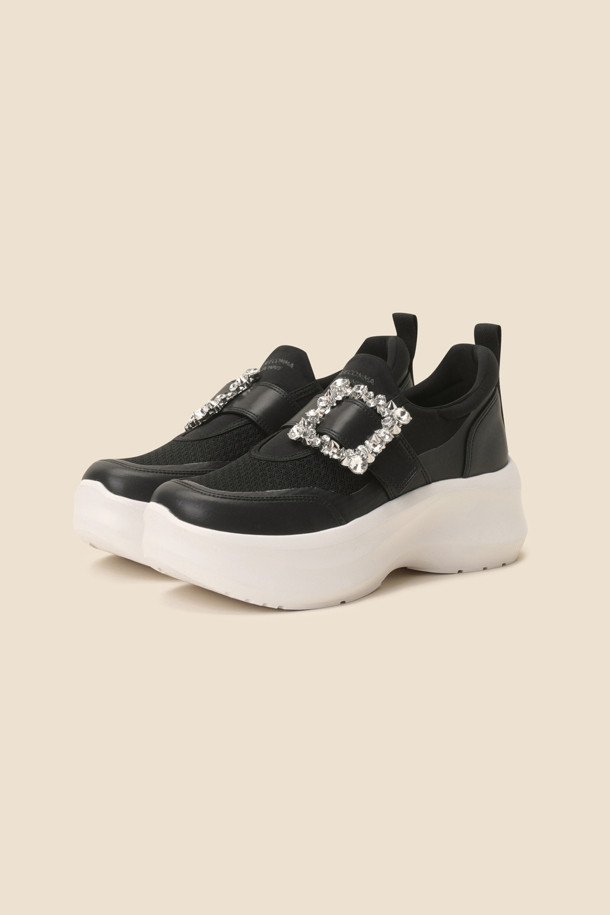 SUECOMMA BONNIE - 스니커즈 - Jewelry buckle sneakers(black)