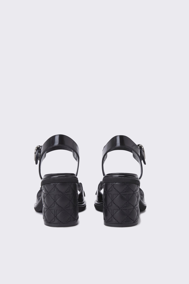 SUECOMMA BONNIE - 샌들 - Quilting point sandal(black)