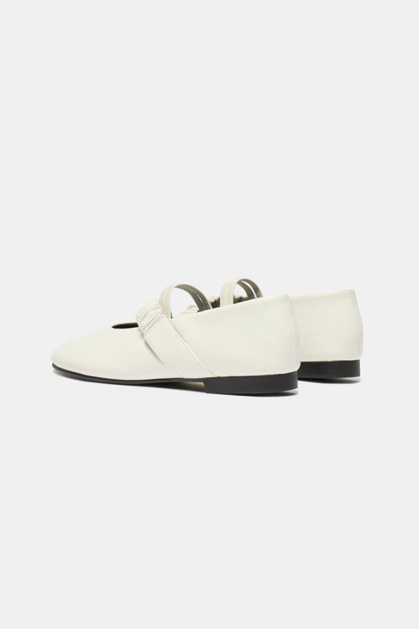 SUECOMMA BONNIE - 플랫 - Pleats mary jane flats(white)