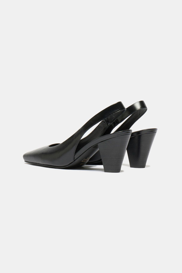 SUECOMMA BONNIE - 샌들 - Basic square sling back shoes(black)