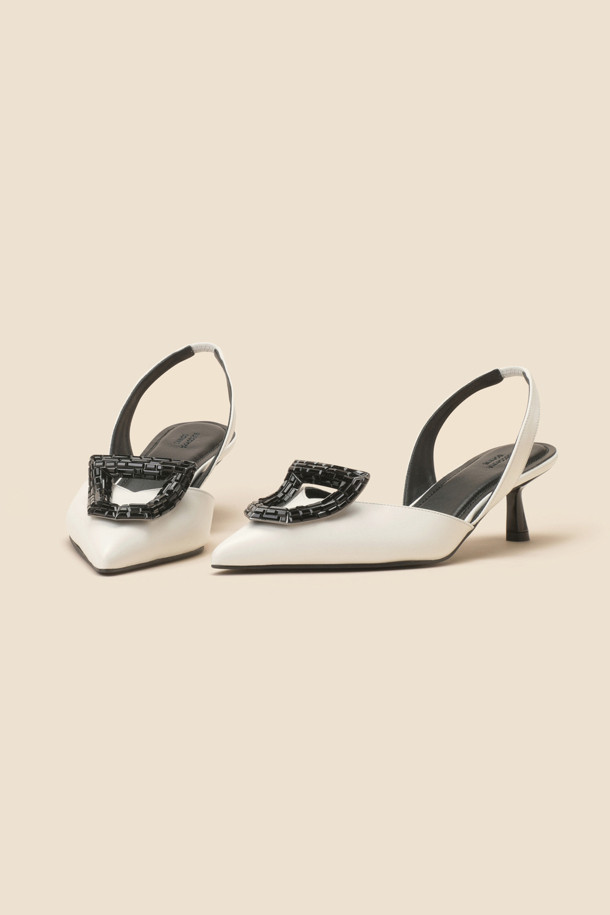 SUECOMMA BONNIE - 샌들 - Polygon sling back shoes(white)