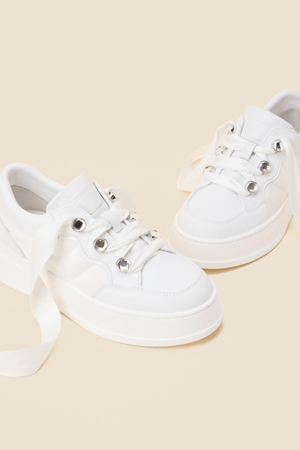 SUECOMMA BONNIE - 스니커즈 - Jewelry ribbon sneakers(white)