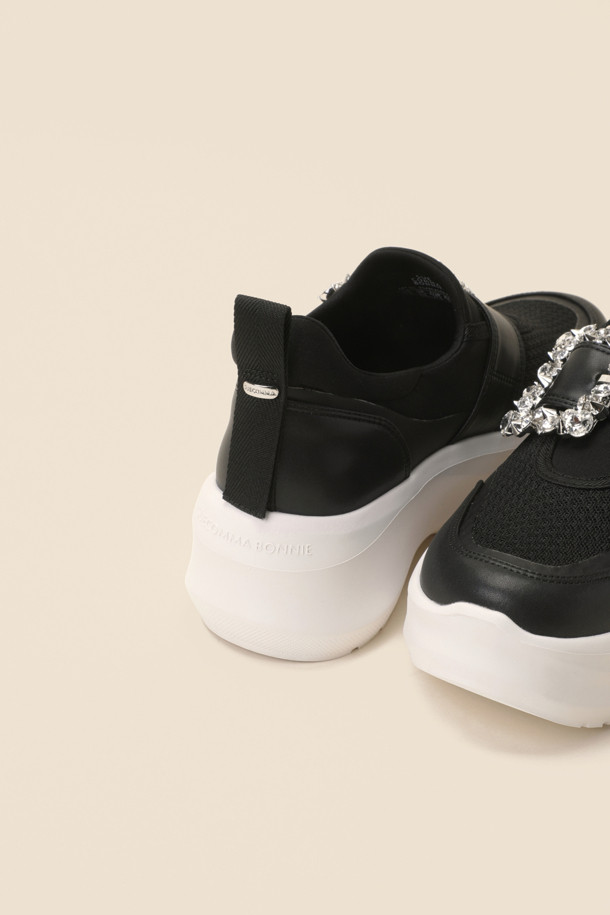 SUECOMMA BONNIE - 스니커즈 - Jewelry buckle sneakers(black)