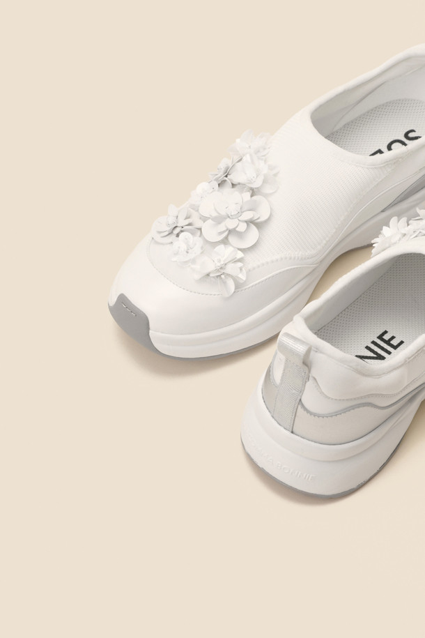 SUECOMMA BONNIE - 스니커즈 - New flowerbomb sneakers(white)