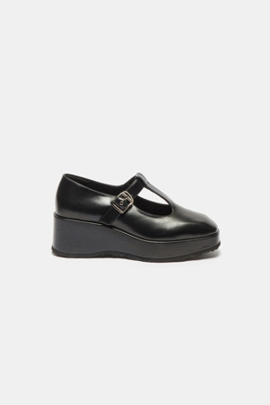 T strap Platform Flats(black)
