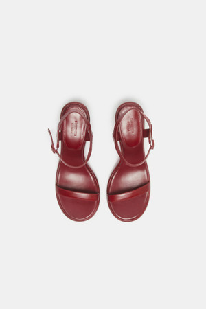 Strap heel sandal(red)