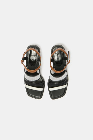 Mesh color sandal(black)