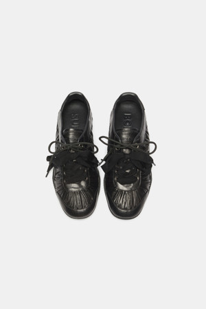 Curtain call shrring sneakers(black)