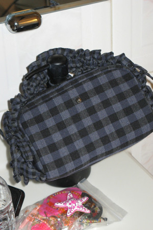 Fev_Ruffle tiny bag(navy)