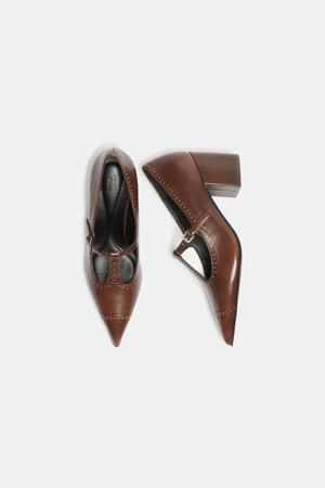 T-strap pumps(brown)