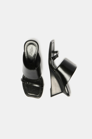 wedge heel mule(black)