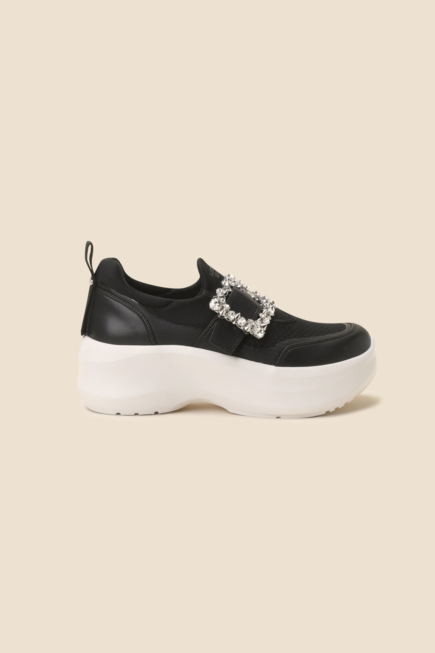 DG4DS25062BLK_LZ1.jpg