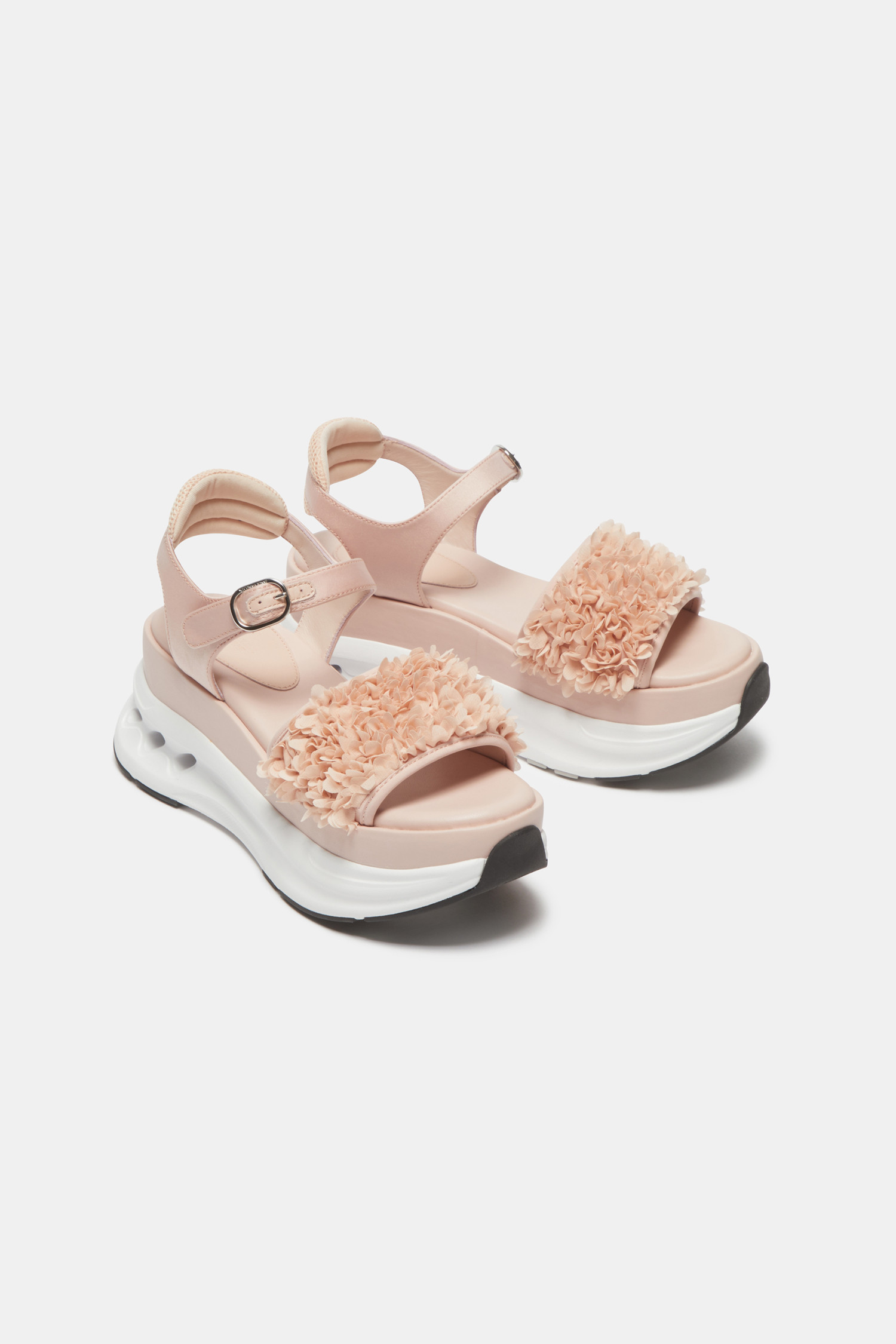 SUECOMMA BONNIE ◆Flower strap sandal(black) SUECOMMA BONNIE | 슈콤마보니 Suecomma boni Strap Flower