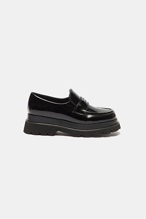 Platform loafer(black)