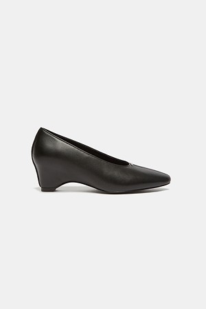Point wedge pumps(black)