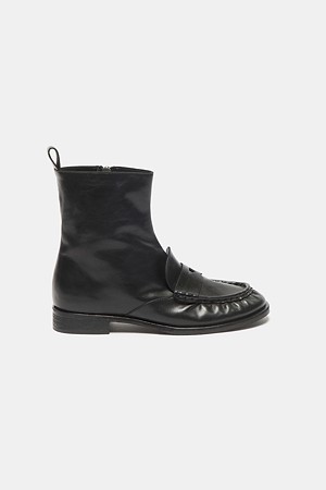 Penny loafer ankle boots(black)