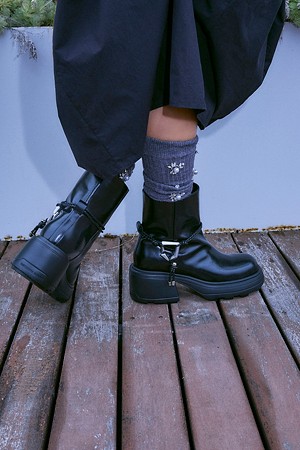 Polygon duggy ankle boots(black)