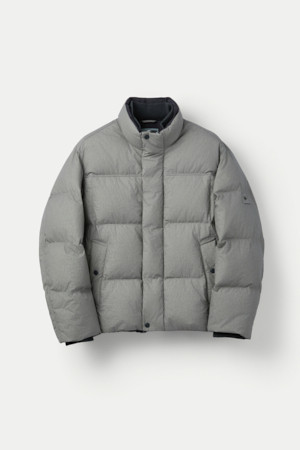 Italian Technical fabric 크랙 레이어 숏패딩