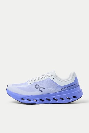 ON CLOUDSURFER NEXT