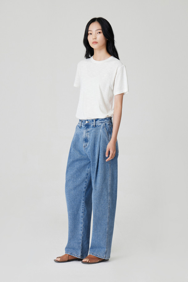 24/7 series - 롱/미디팬츠 - PLEATED WIDE-LEG JEANS (247)