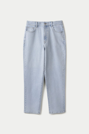 LOOSE TAPERED DENIM (247)