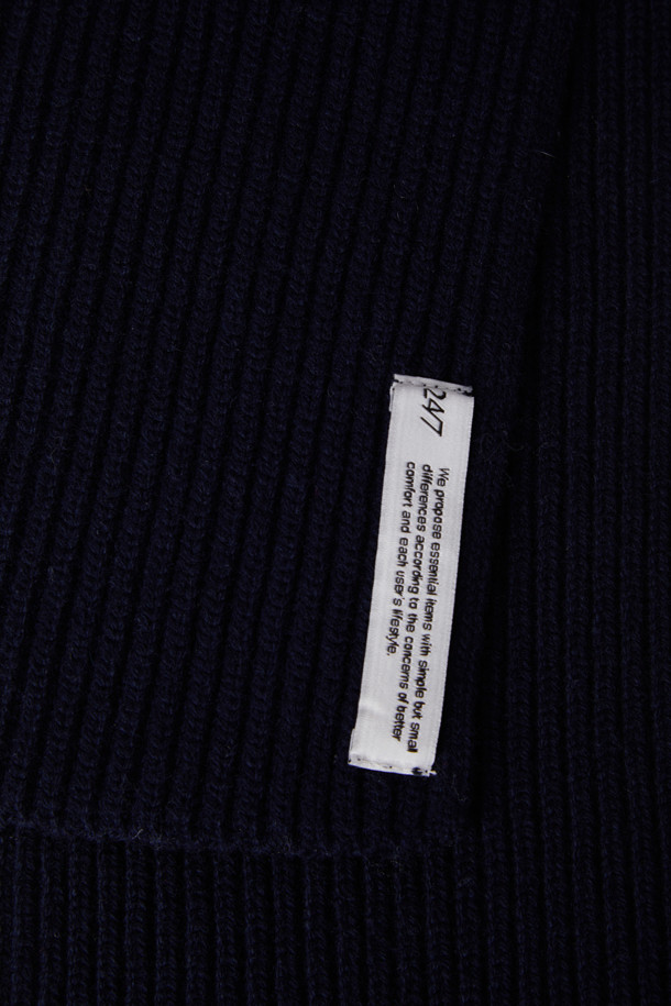 상품 슬라이드 이미지 1