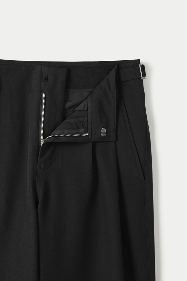 24/7 series - 캐주얼팬츠 - PLEATED SIDE ADJUSTER PANTS (247)