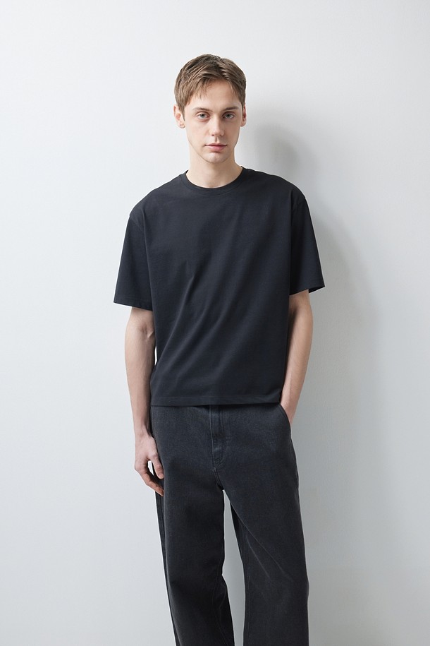 COTTON ASKIN BLENDED CROP TEE (247)_BLACK_4