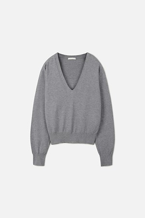 [WOMEN] 소프트 비스코스 딥 브이넥 니트 (247)