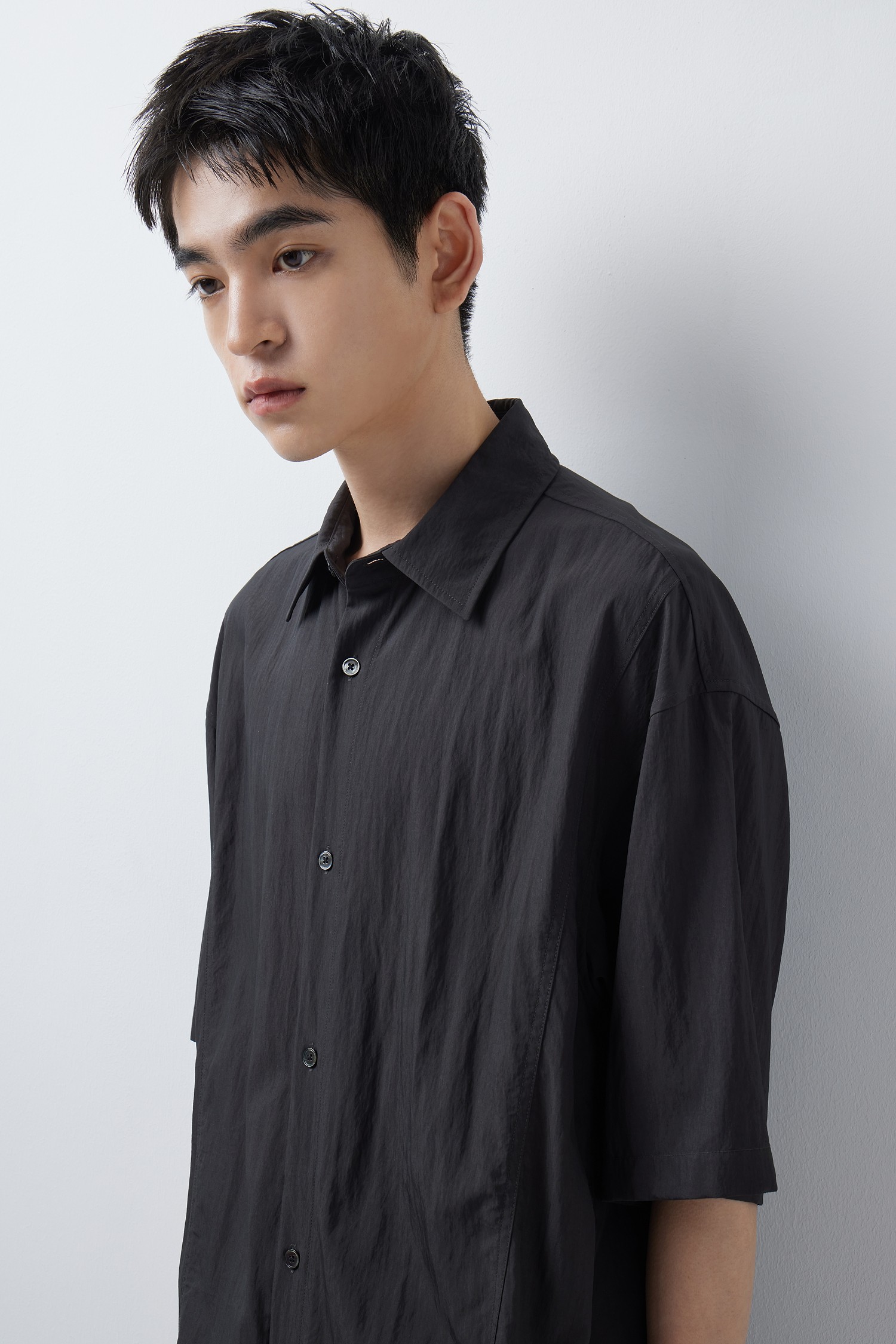 24/7 시리즈] VEIL HALF SHIRTS