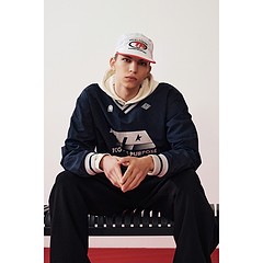 KASINA_T.A.P HOCKEY WOVEN PULLOVER (UNISEX)-a
