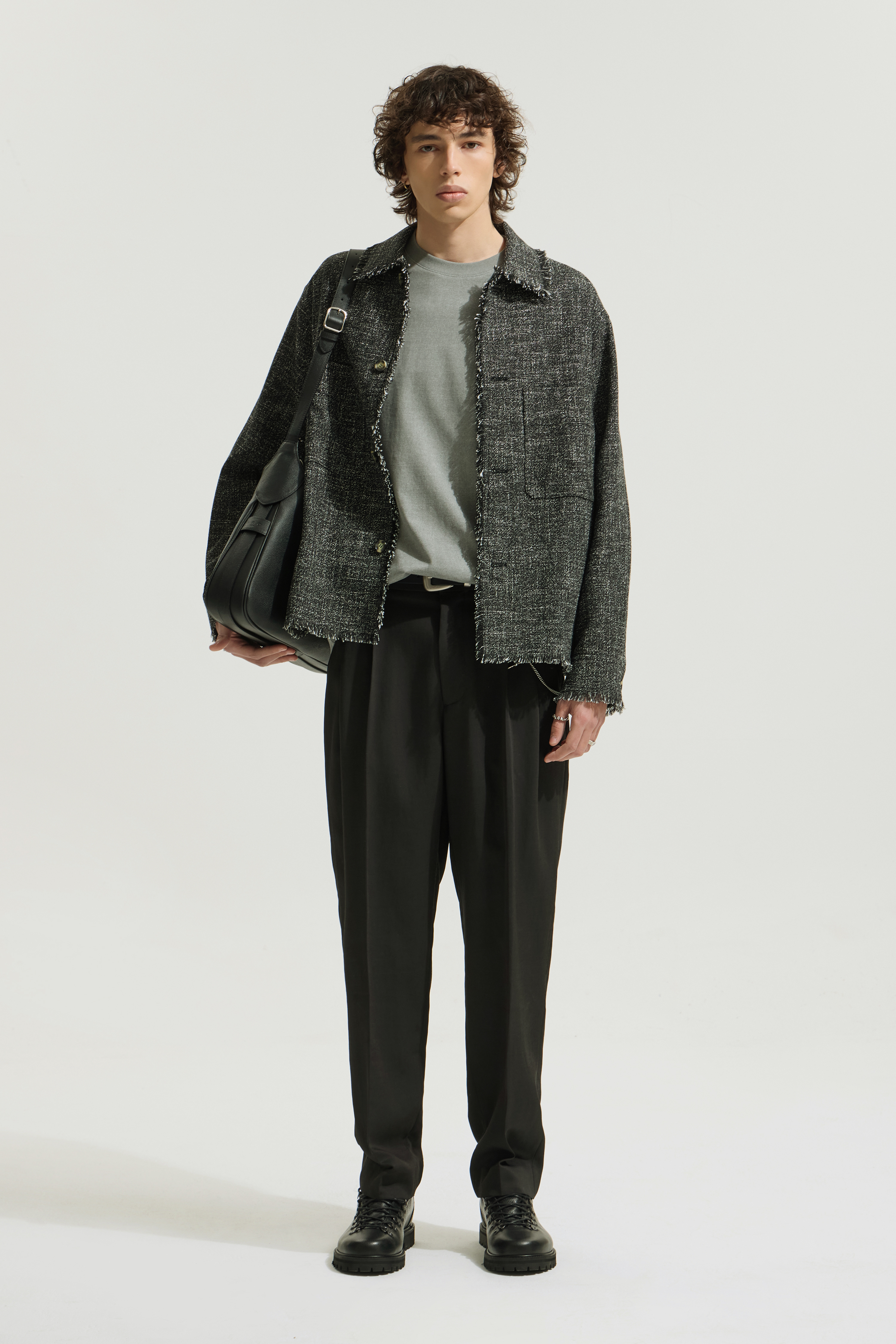 IQJAS25702 BKX (1).jpg