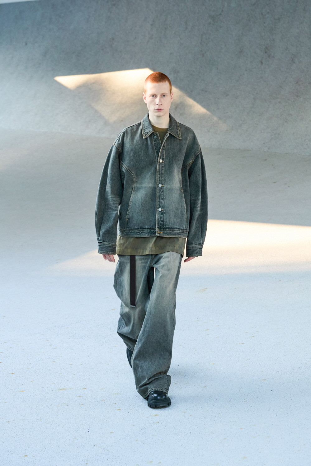 20_cm25aw 24 015.jpg