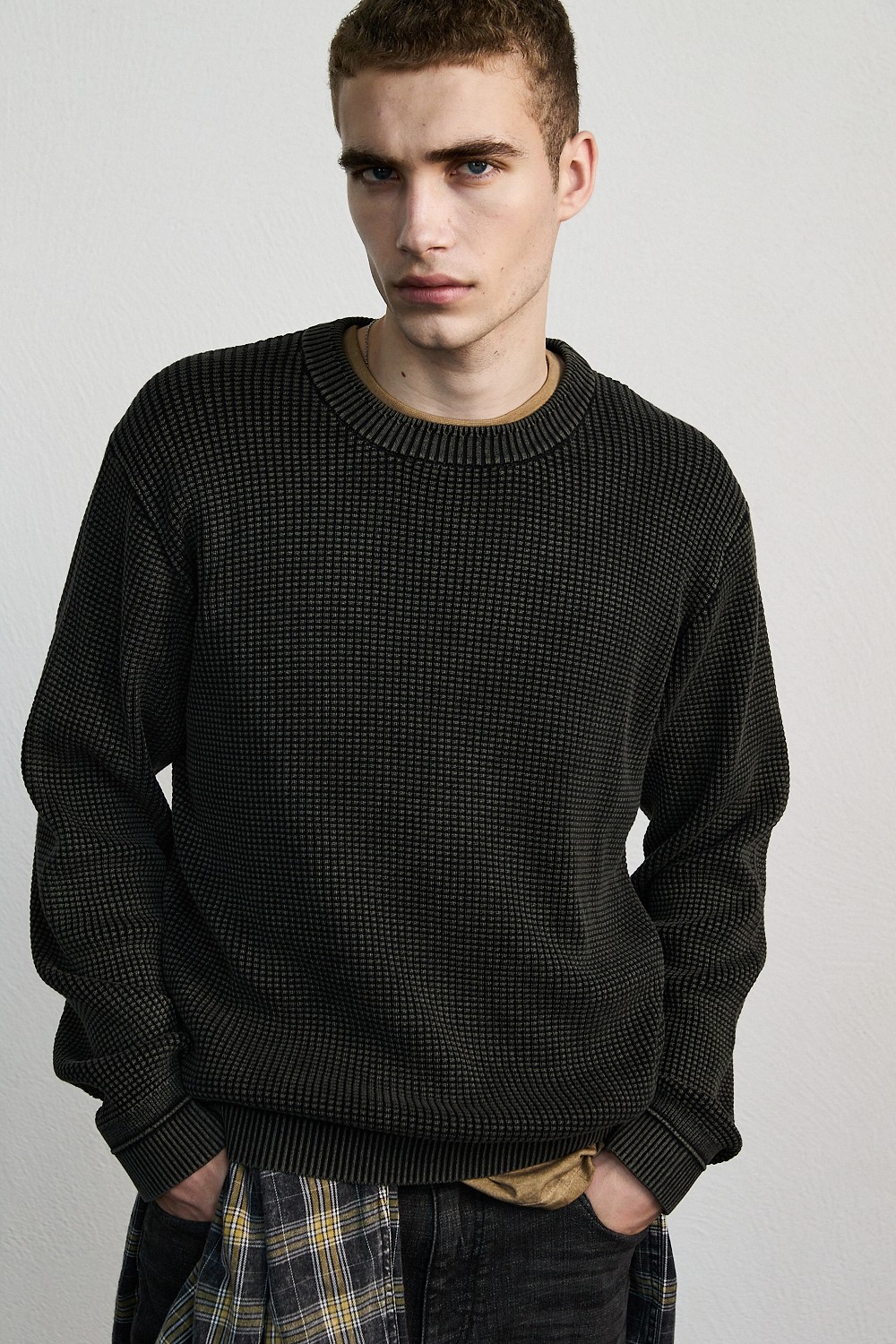 series; X Rawhyde Artwork Garment-Dyed T-Shirt